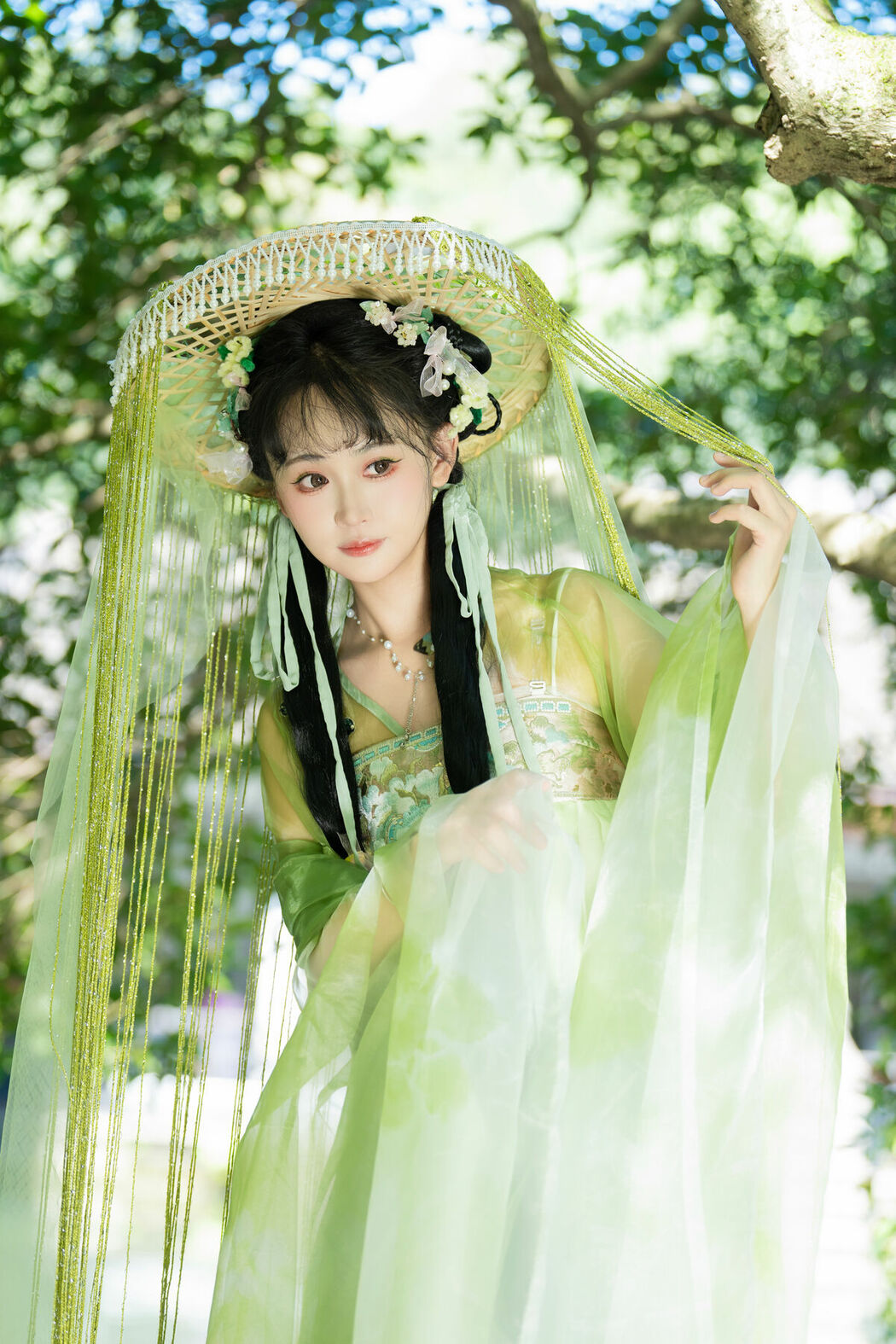 YiTuYu艺图语 Vol.10102 Jiao Yi Zhi Sui Sui (53P)
