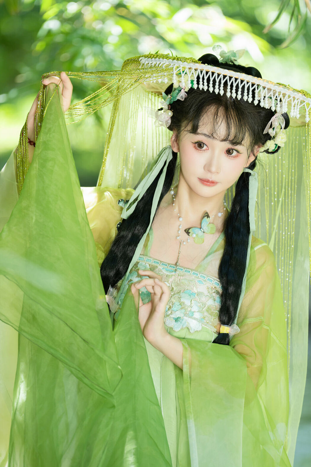 YiTuYu艺图语 Vol.10102 Jiao Yi Zhi Sui Sui (53P)