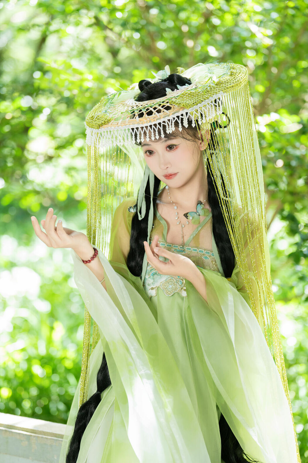 YiTuYu艺图语 Vol.10102 Jiao Yi Zhi Sui Sui (53P)
