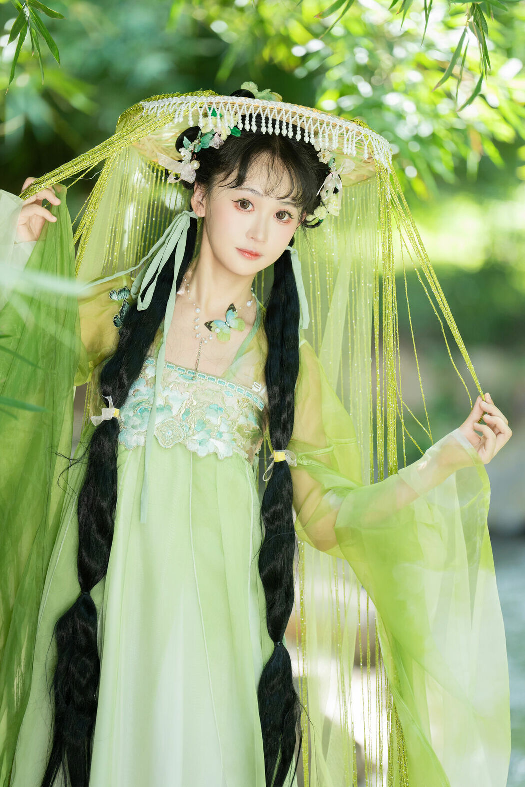 YiTuYu艺图语 Vol.10102 Jiao Yi Zhi Sui Sui (53P)