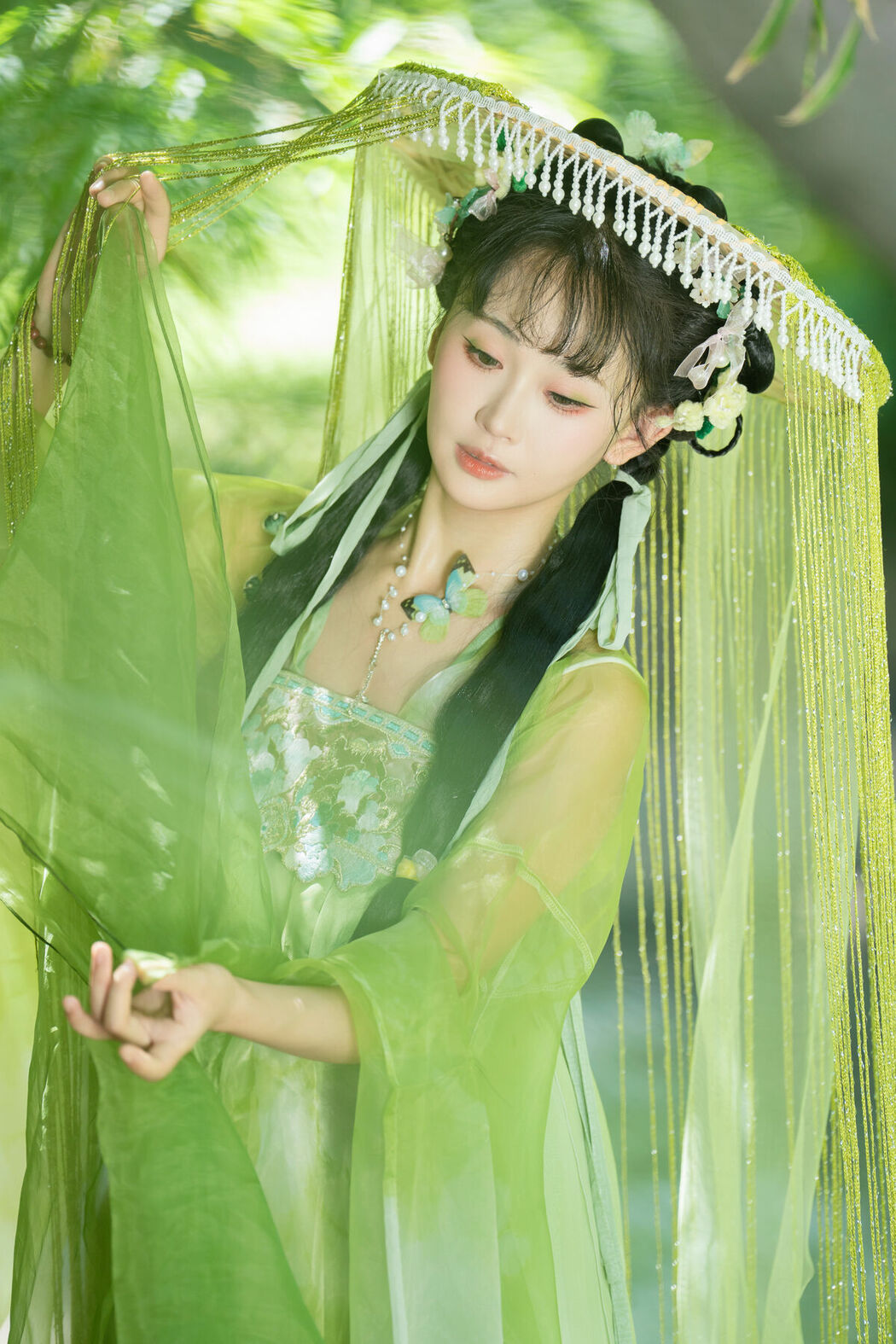 YiTuYu艺图语 Vol.10102 Jiao Yi Zhi Sui Sui (53P)