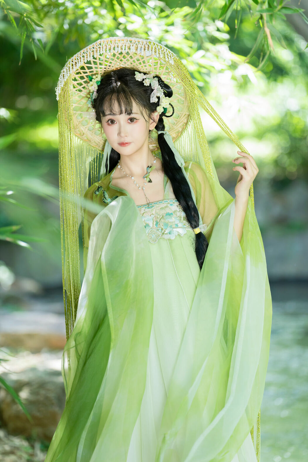 YiTuYu艺图语 Vol.10102 Jiao Yi Zhi Sui Sui (53P)