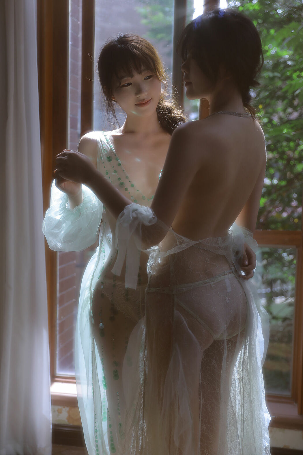YiTuYu艺图语 Vol.10106 Meng Meng He Yao Yao (15P)