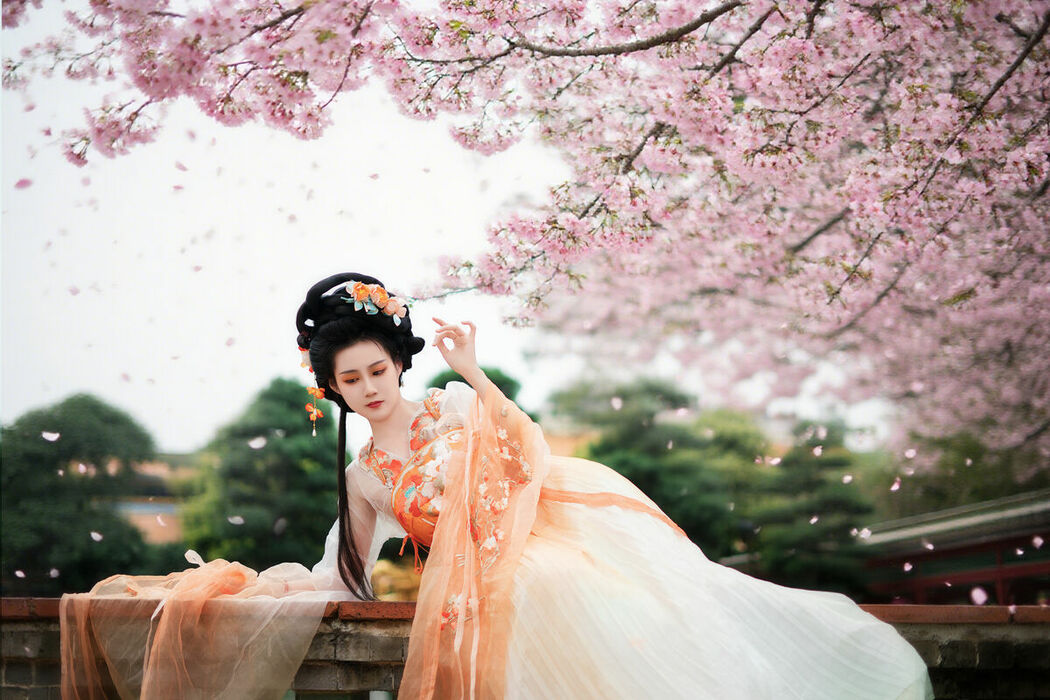 YiTuYu艺图语 Vol.10111 Yan Zi (19P)