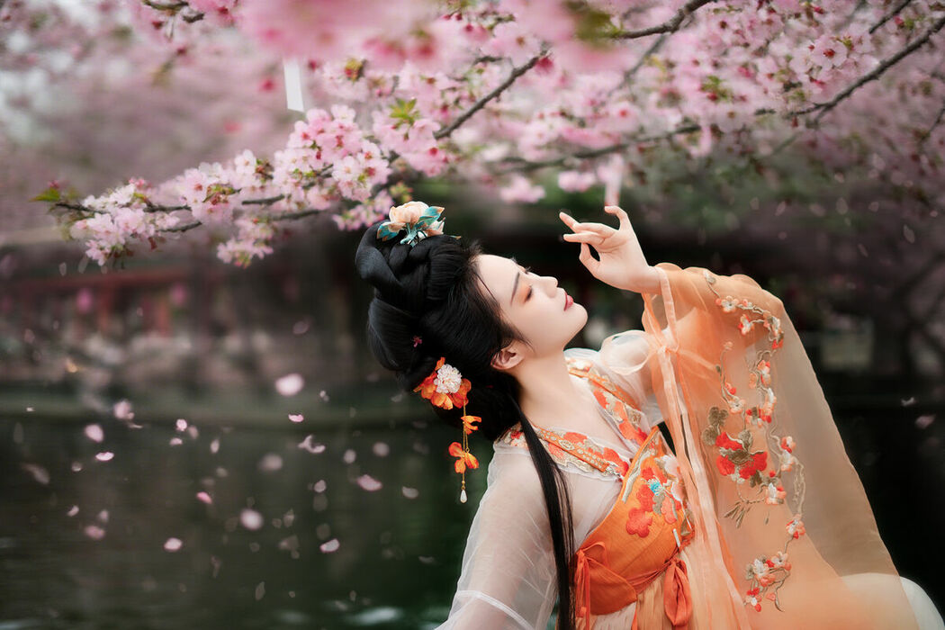 YiTuYu艺图语 Vol.10111 Yan Zi (19P)