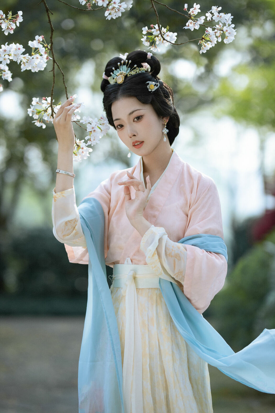 YiTuYu艺图语 Vol.10110 Ting Er (14P)