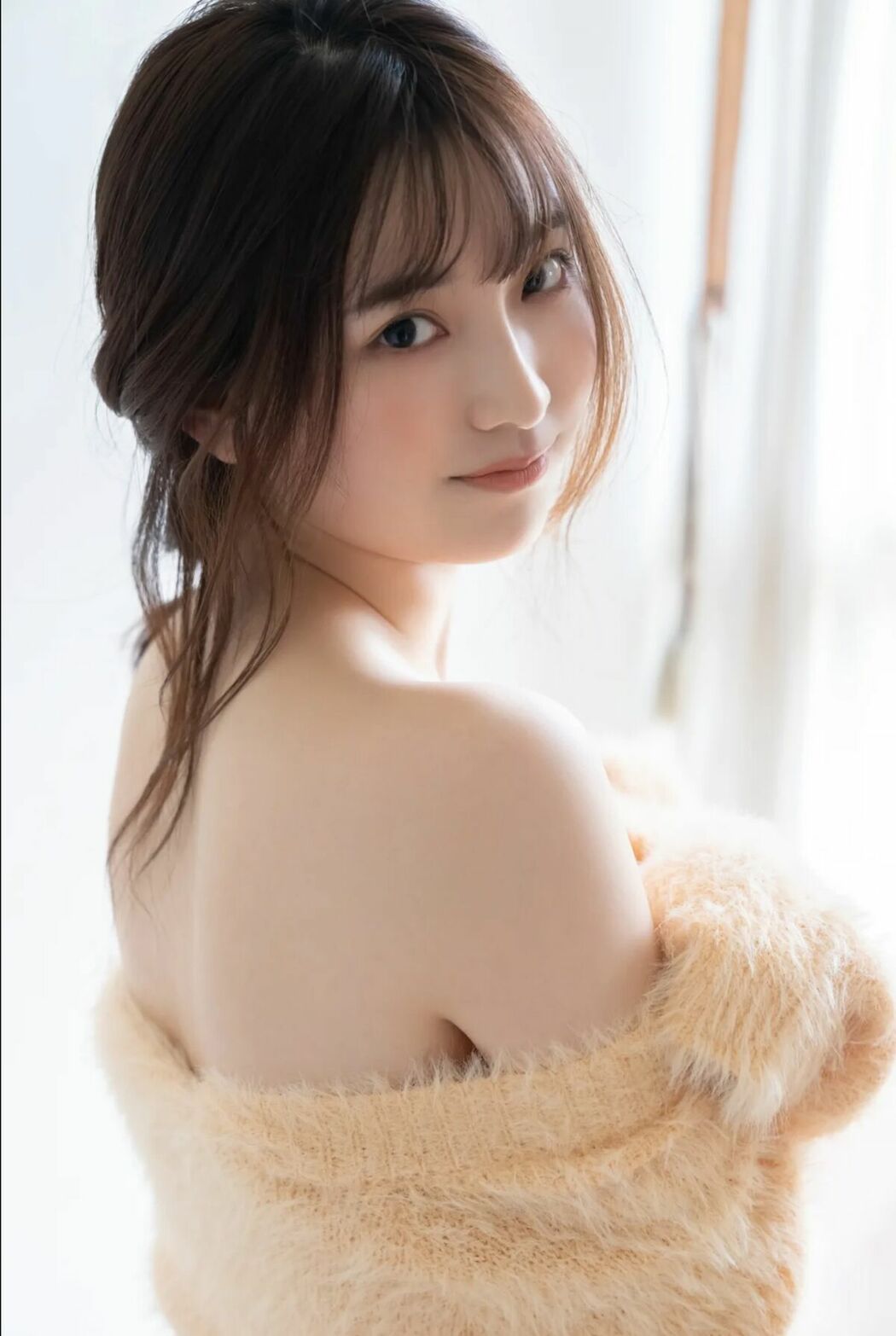 JP Airi Saito 斎藤愛莉 – FRIDAYデジタル写真集 カレシ目線Vol.2 完全版 (91P)