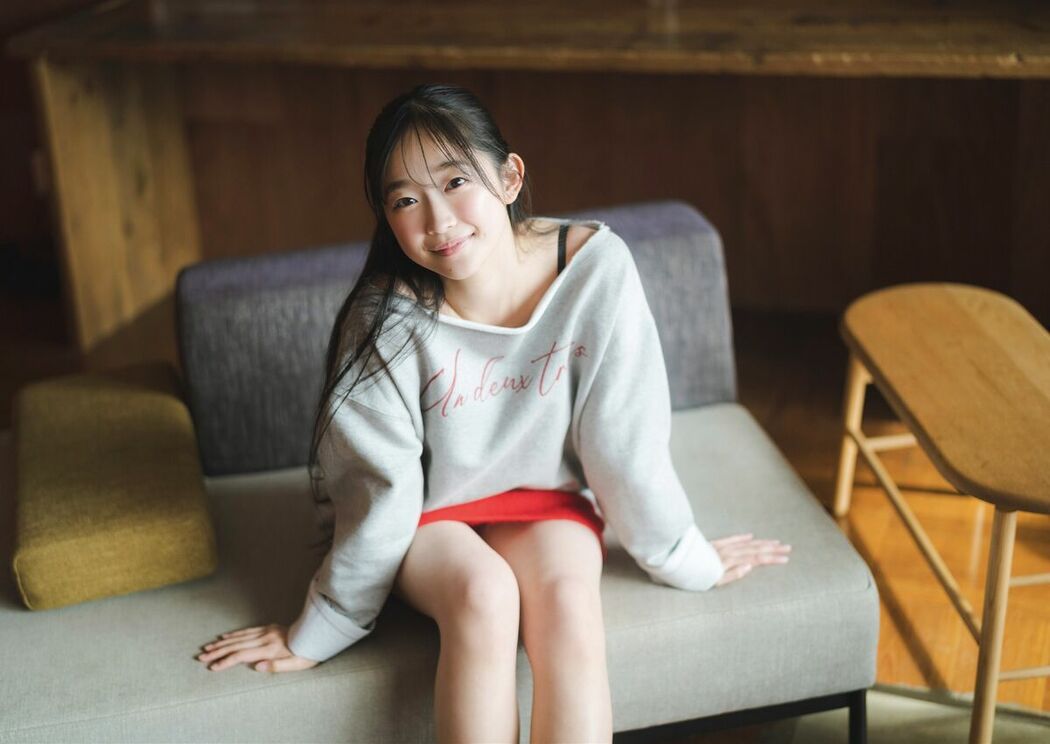 JP Hinano Chiba ちばひなの – GIRLS graph. デジタル写真集 カラフルな透明度 (60P)