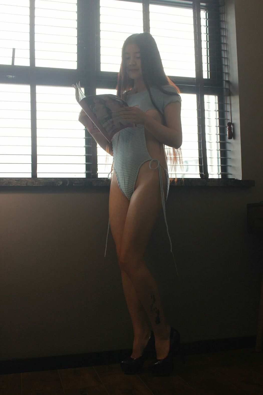 Private Photoshoot Cici – 高挑长腿女神 粉嫩特写 全尺度私拍 Part02 (65P)