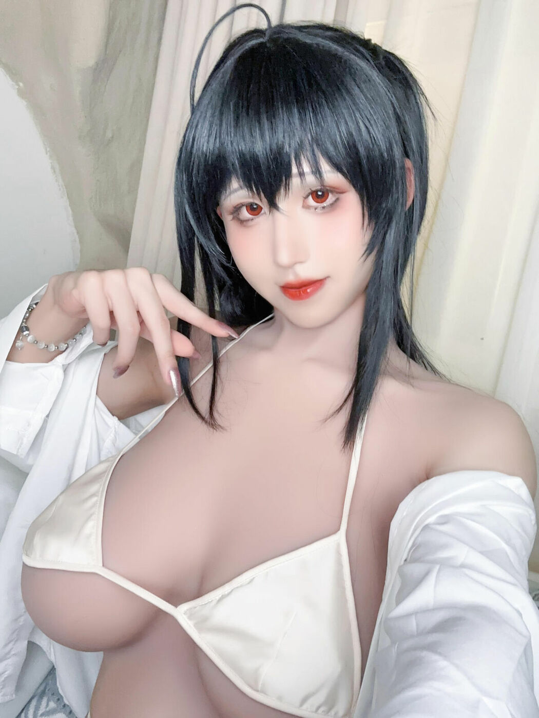 Coser@桜满三时 – 碧蓝航线 大凤 泳装 Part02 (68P)