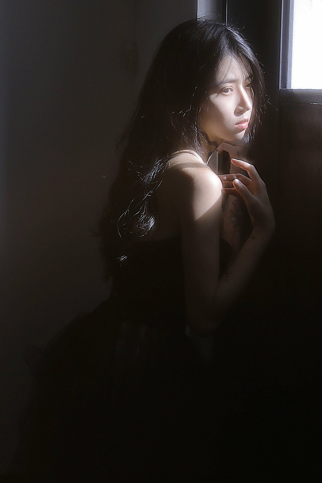 YiTuYu艺图语 Vol.10114 Shu Ki (18P) Cover Photo