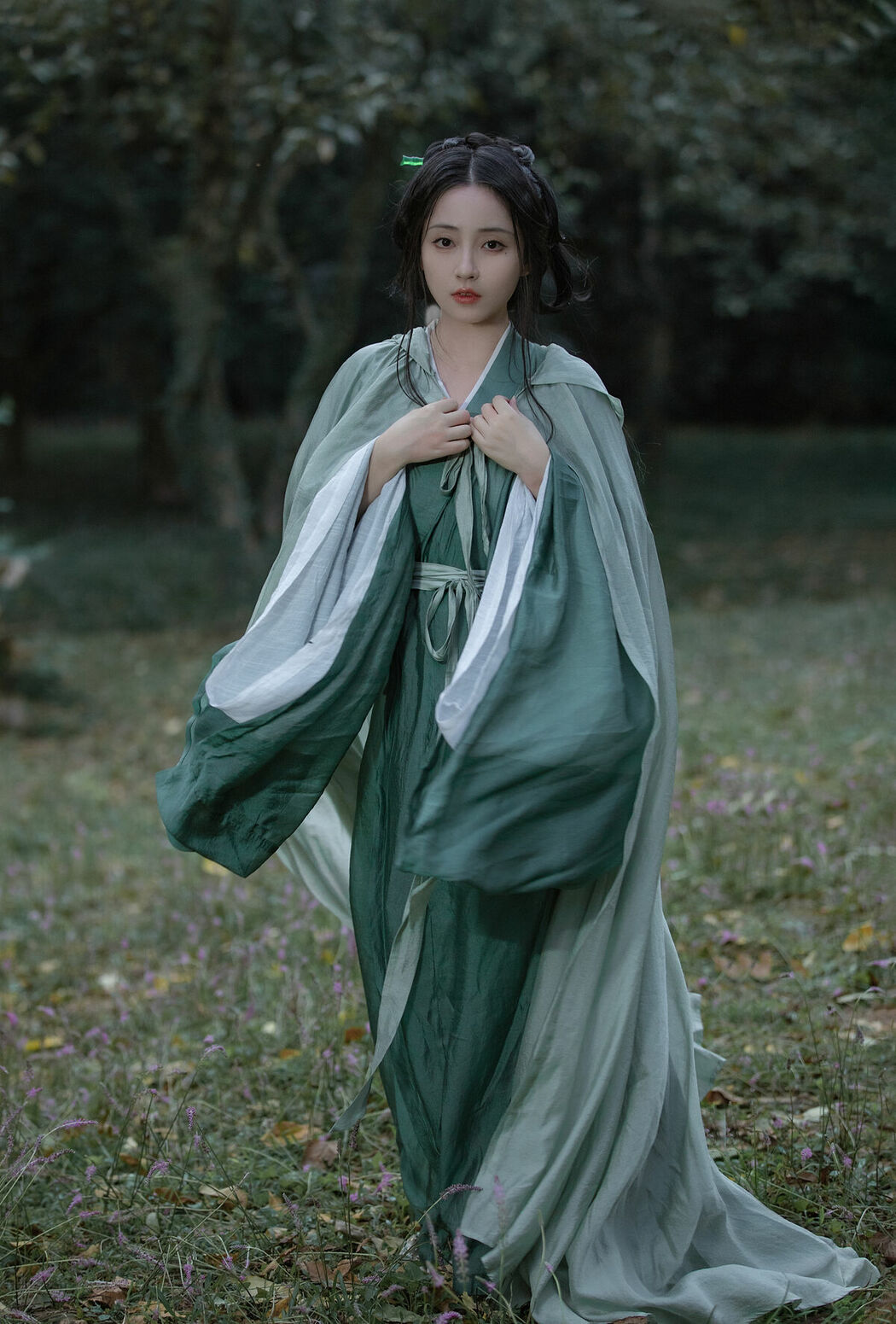 YiTuYu艺图语 Vol.10122 Xiao Wen Nuan Xiang Yao Ge Da Tai Yang (18P)