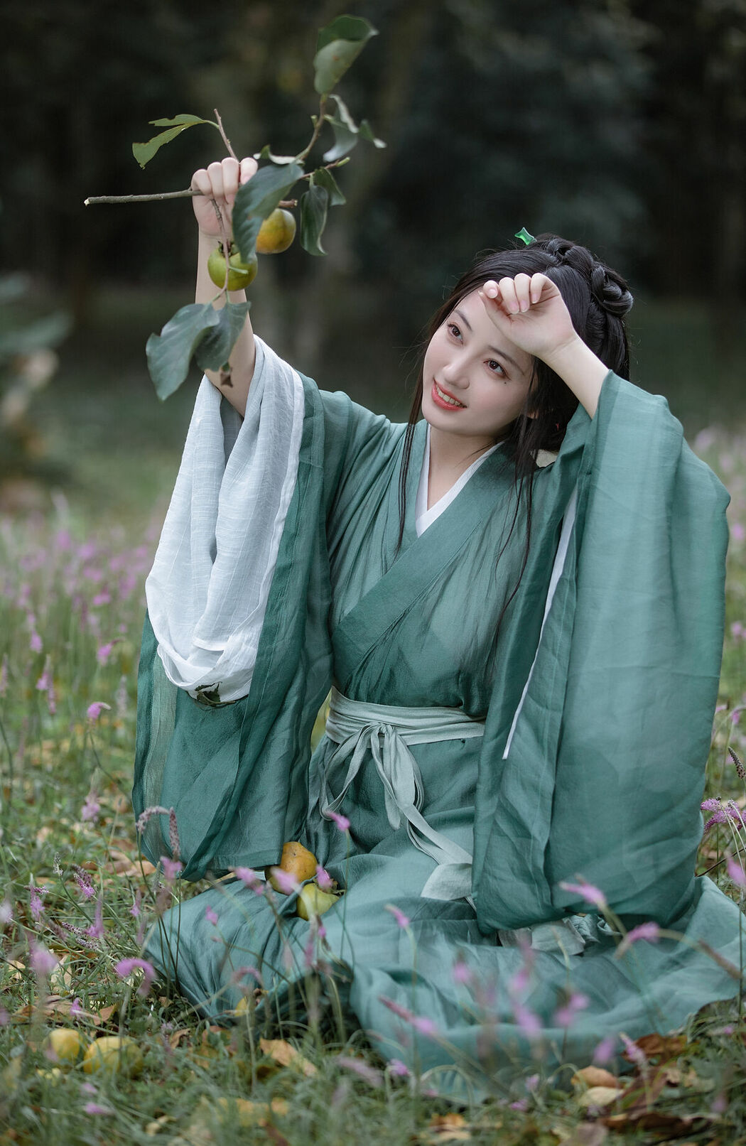 YiTuYu艺图语 Vol.10122 Xiao Wen Nuan Xiang Yao Ge Da Tai Yang (18P)