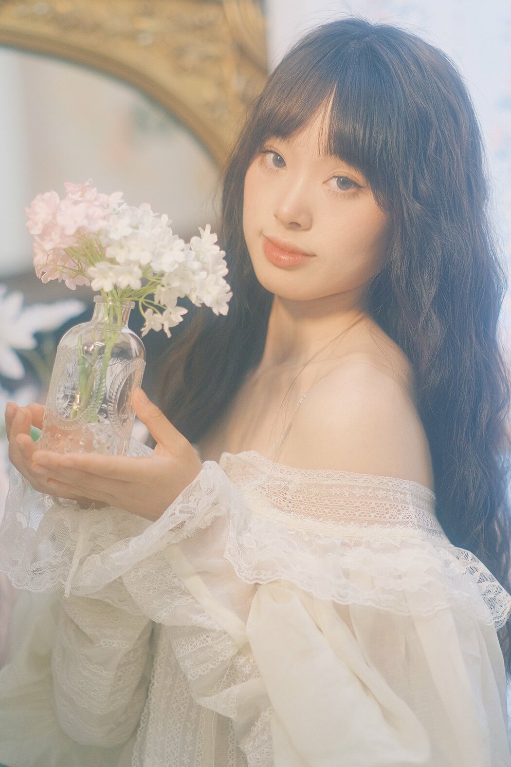 YiTuYu艺图语 Vol.10124 Ye Zhi (22P) Cover Photo