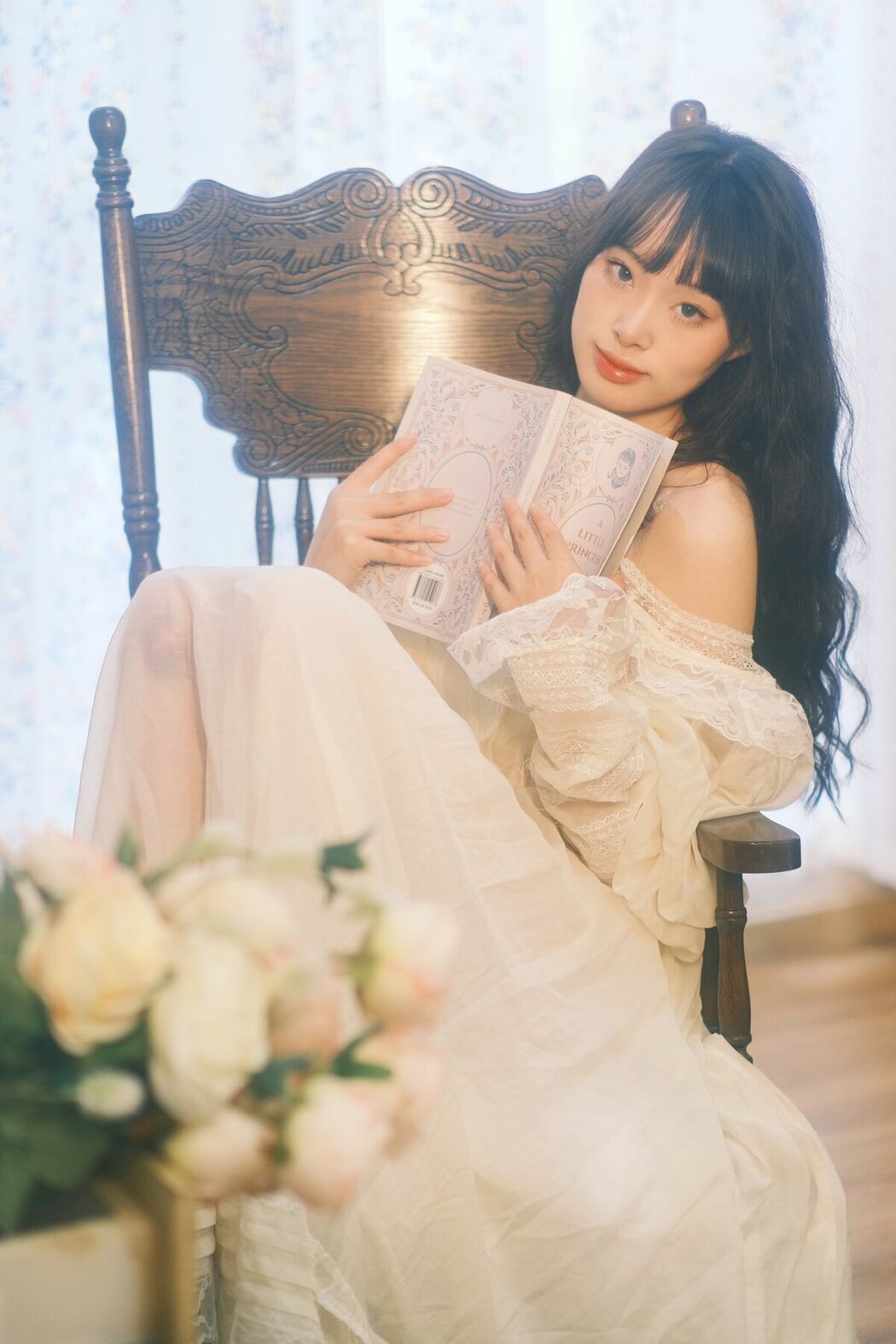 YiTuYu艺图语 Vol.10124 Ye Zhi (22P)
