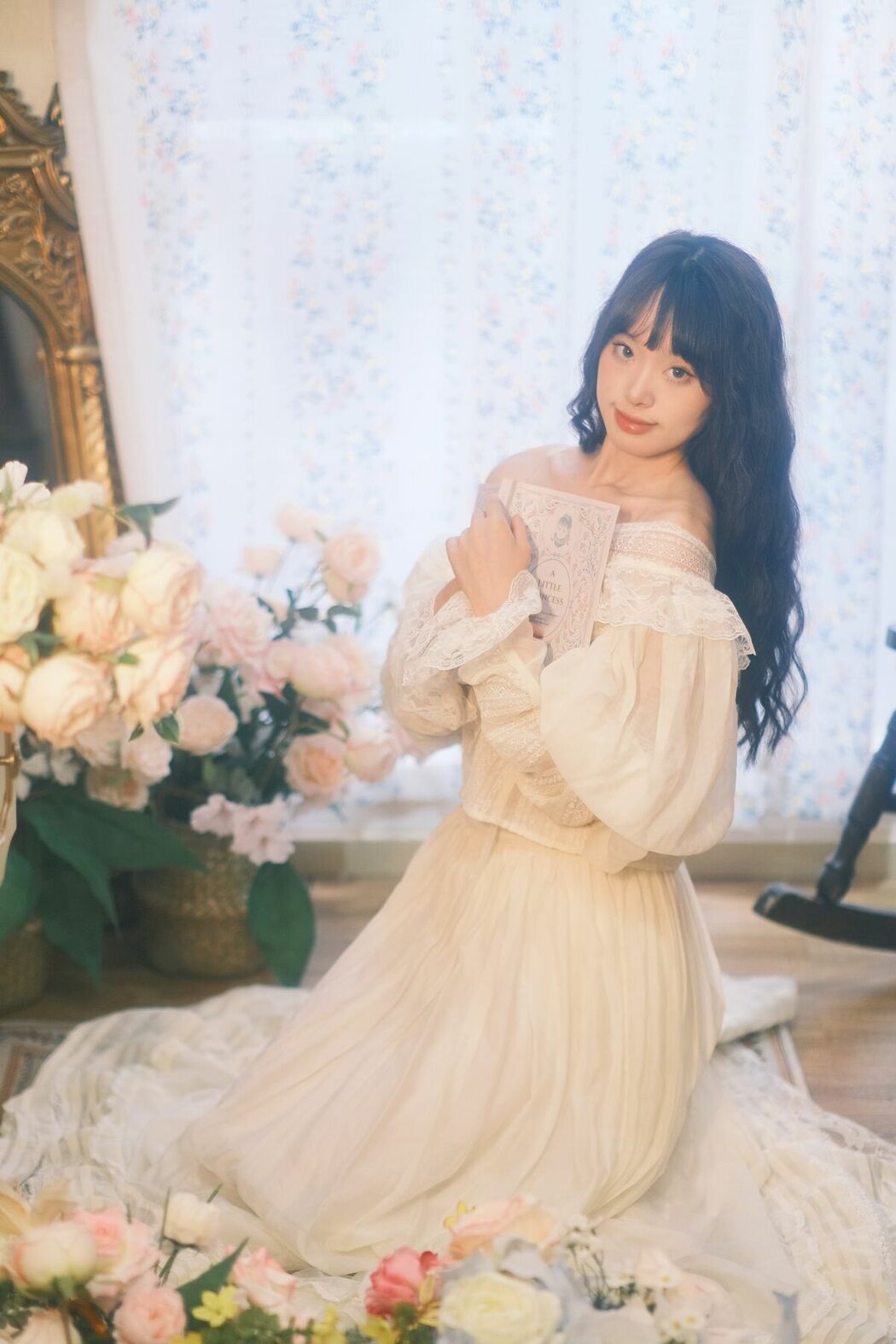 YiTuYu艺图语 Vol.10124 Ye Zhi (22P)
