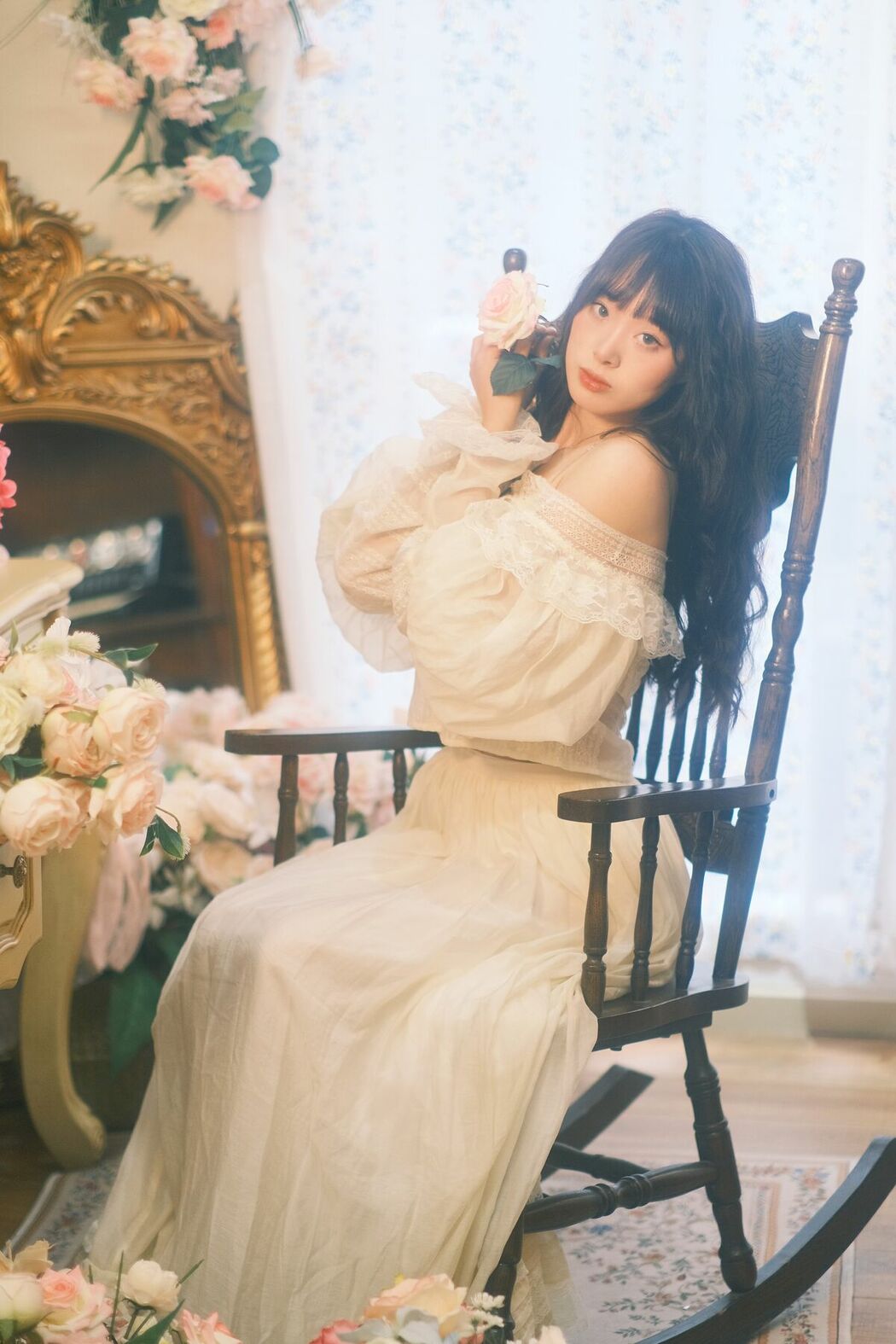 YiTuYu艺图语 Vol.10124 Ye Zhi (22P)