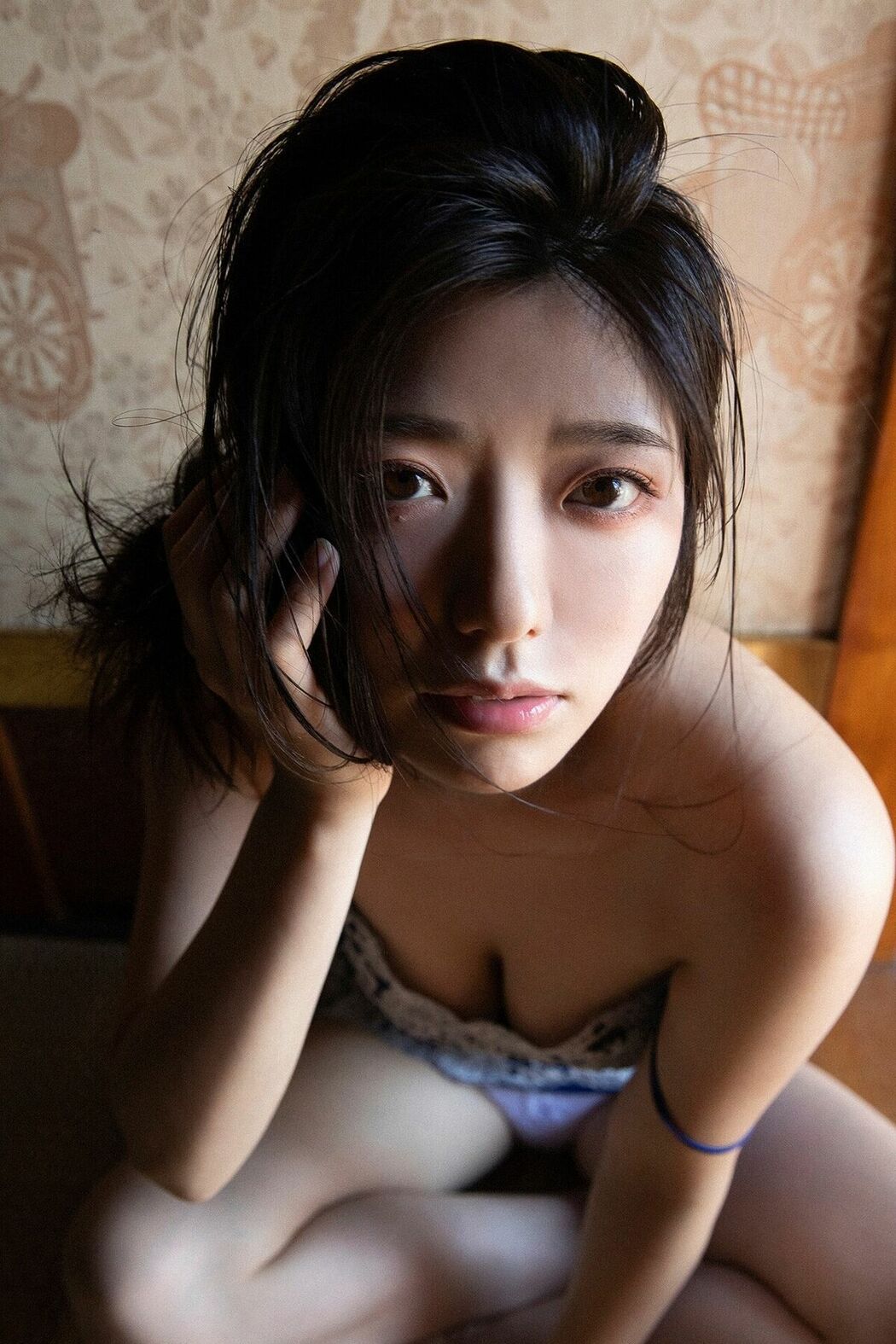 JP Kana Yamada 山田かな – FLASHデジタル写真集 甘い罠 (72P)