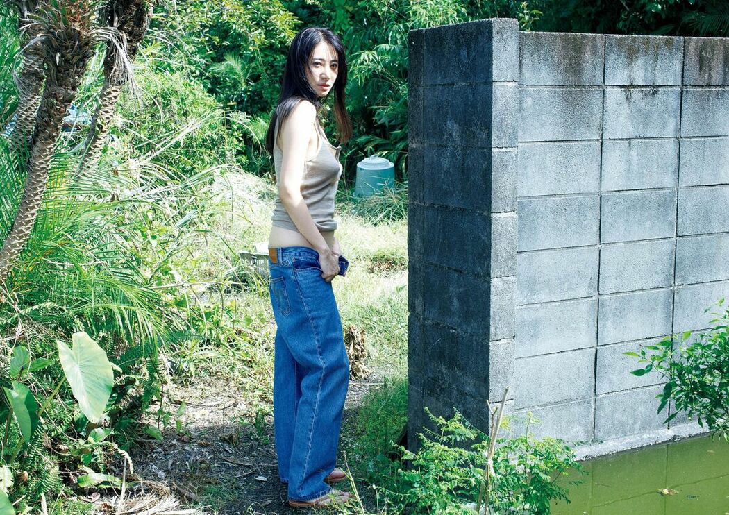 JP Someya Yuka 染谷有香 – ヌード写真集 赤いアルバム 2015-2025 Part02 (68P)