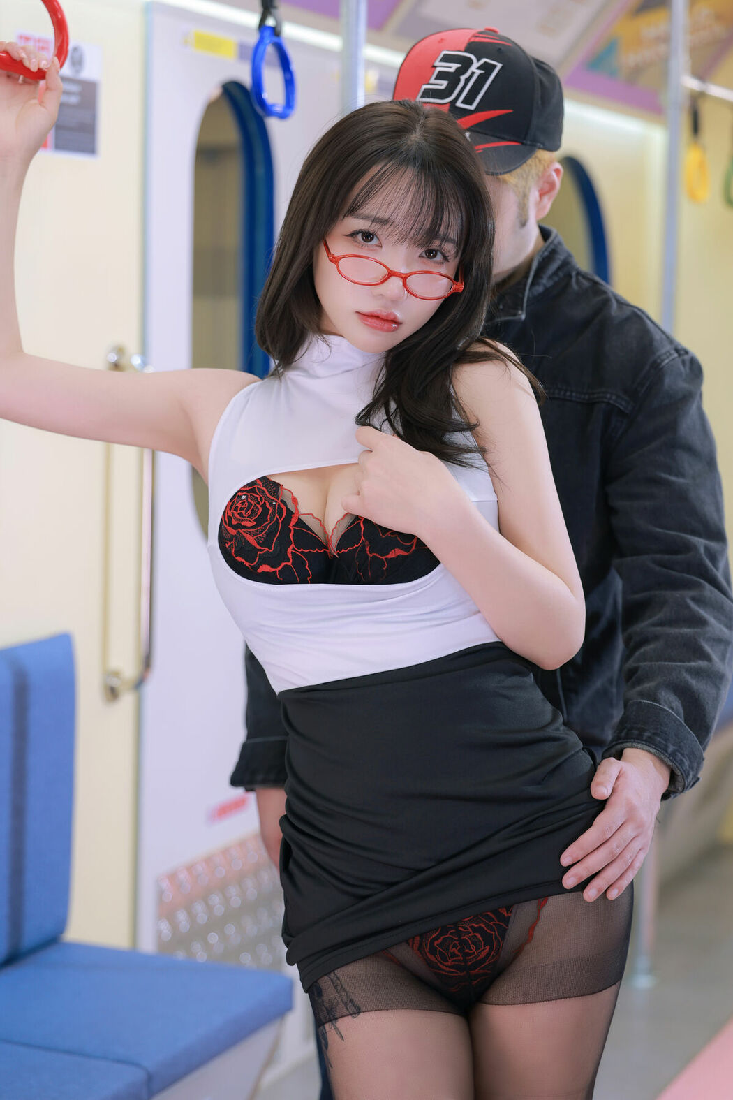 Son Ye-Eun 손예은 – Last Stop Part02 (55P)