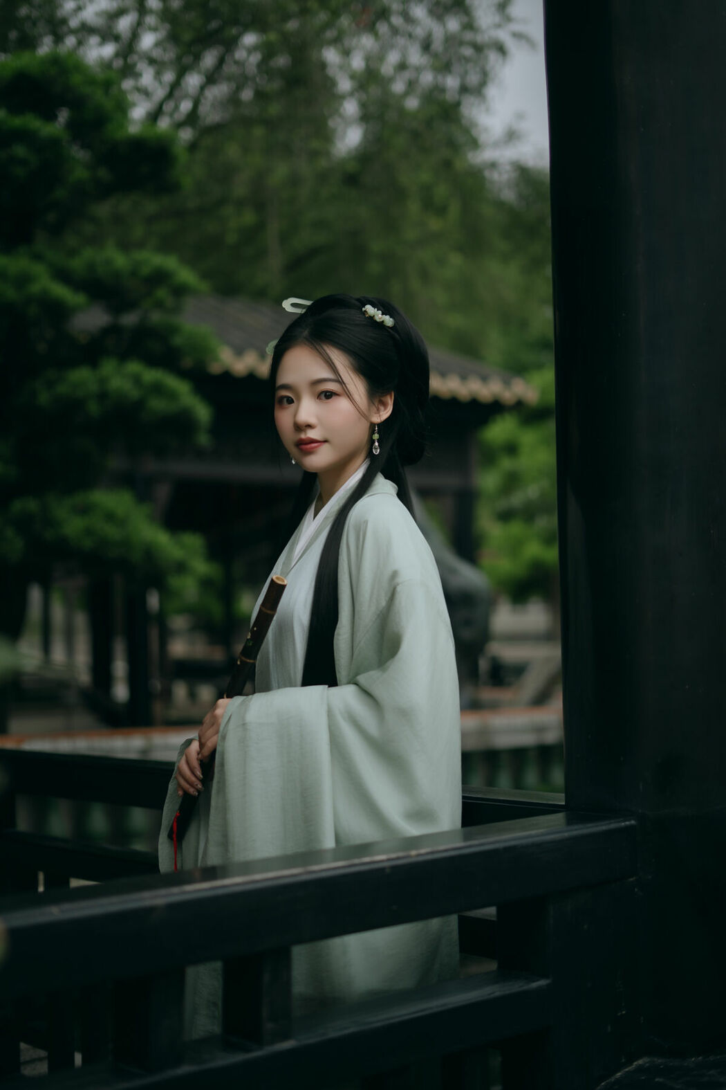 YiTuYu艺图语 Vol.10134 Zuan Shi (17P)