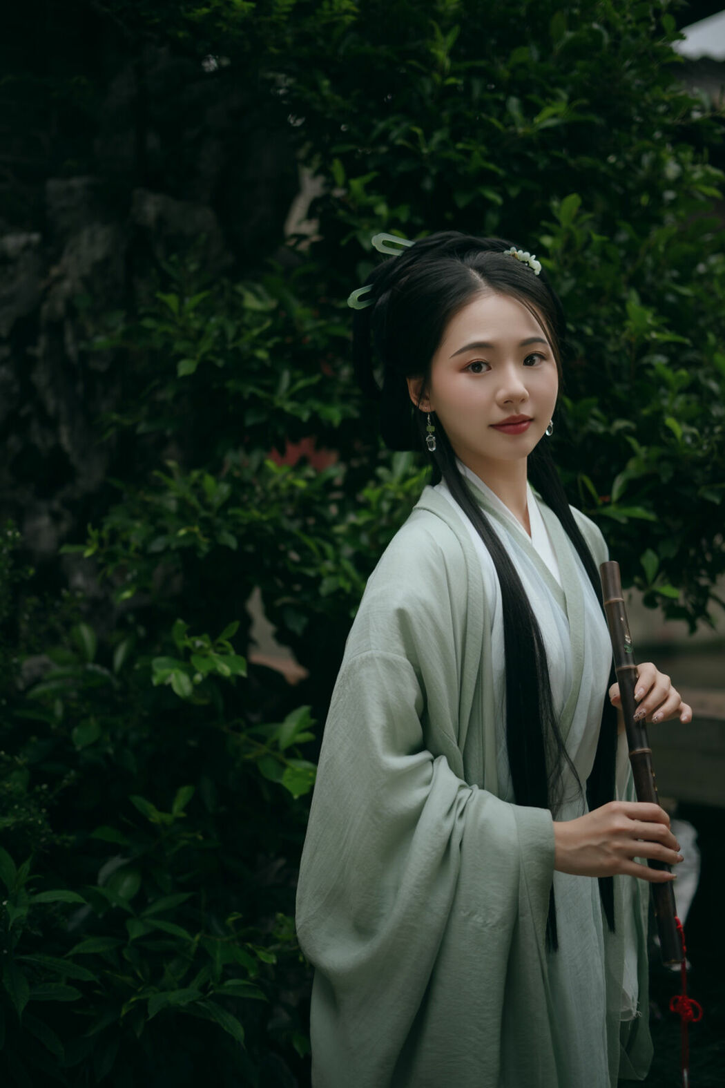 YiTuYu艺图语 Vol.10134 Zuan Shi (17P)
