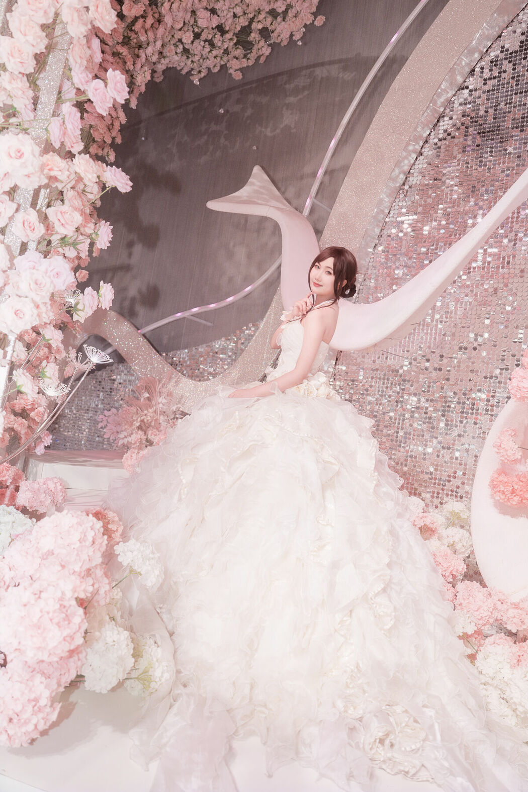 YiTuYu艺图语 Vol.10135 Xiao She (24P)