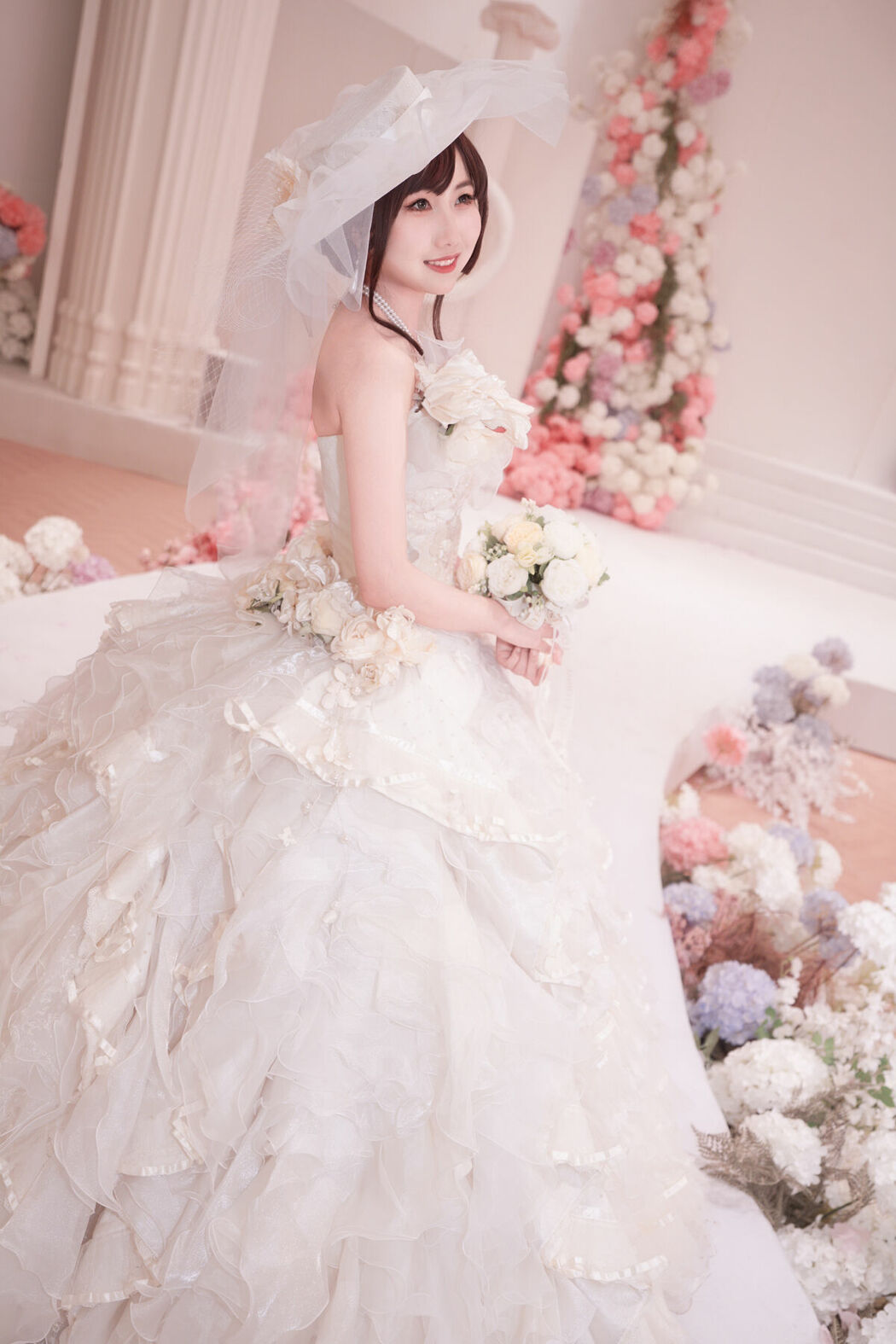 YiTuYu艺图语 Vol.10135 Xiao She (24P)