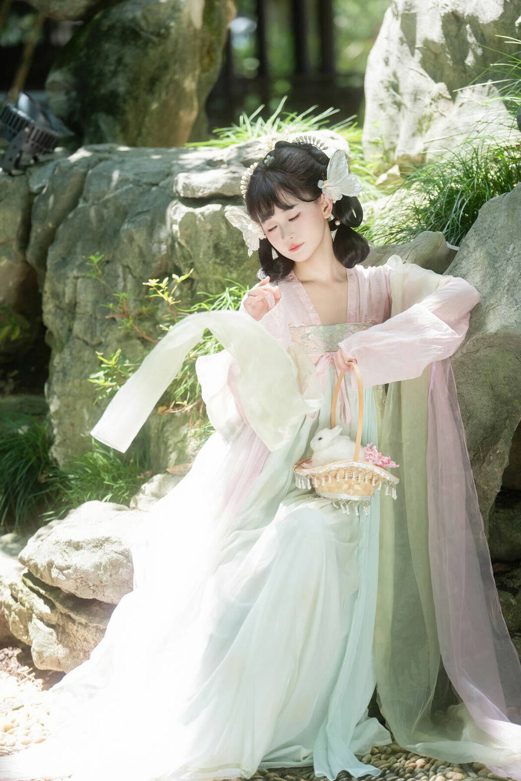 YiTuYu艺图语 Vol.10138 Jiao Yi Zhi Sui Sui (40P)