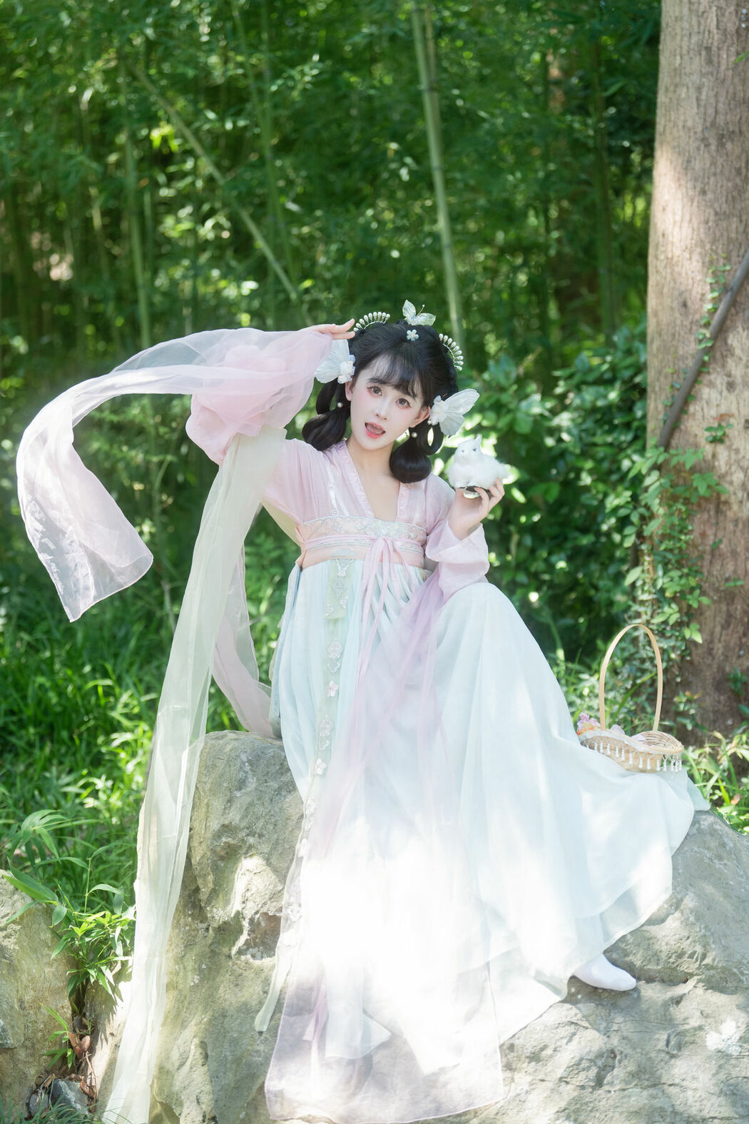 YiTuYu艺图语 Vol.10138 Jiao Yi Zhi Sui Sui (40P)