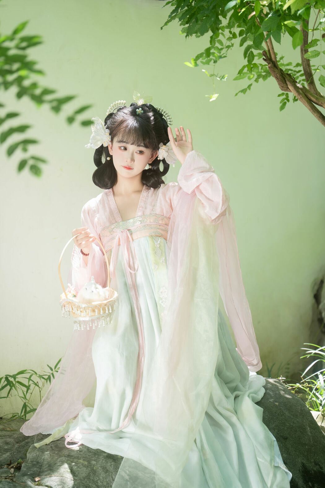 YiTuYu艺图语 Vol.10138 Jiao Yi Zhi Sui Sui (40P)