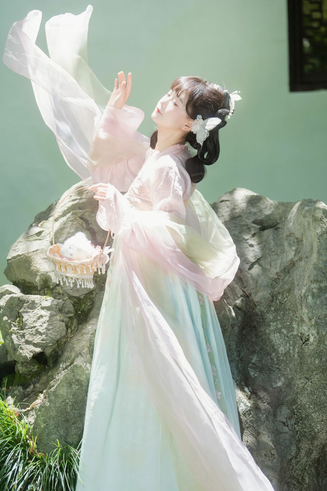 YiTuYu艺图语 Vol.10138 Jiao Yi Zhi Sui Sui (40P)