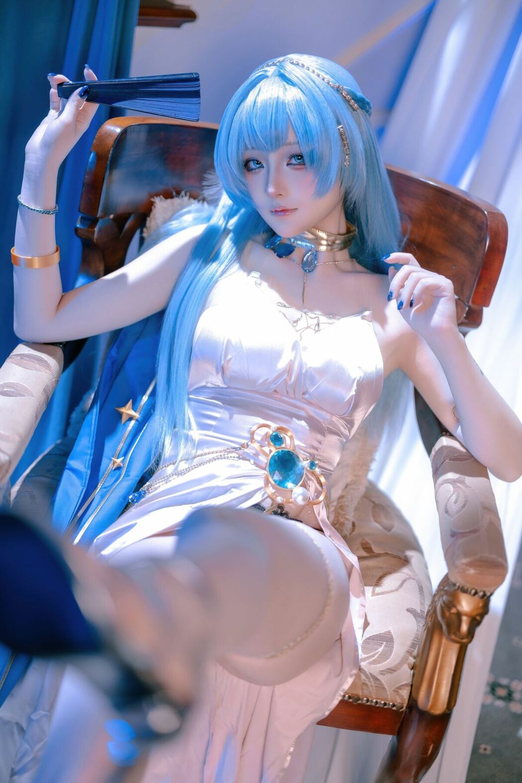 Coser@屿鱼 – 胜利女神 妮姬 海伦 礼服 (61P)