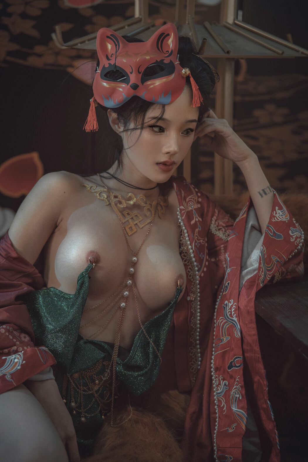 Coser@钛合金TiTi – &mdash;青丘赤狐 (65P)