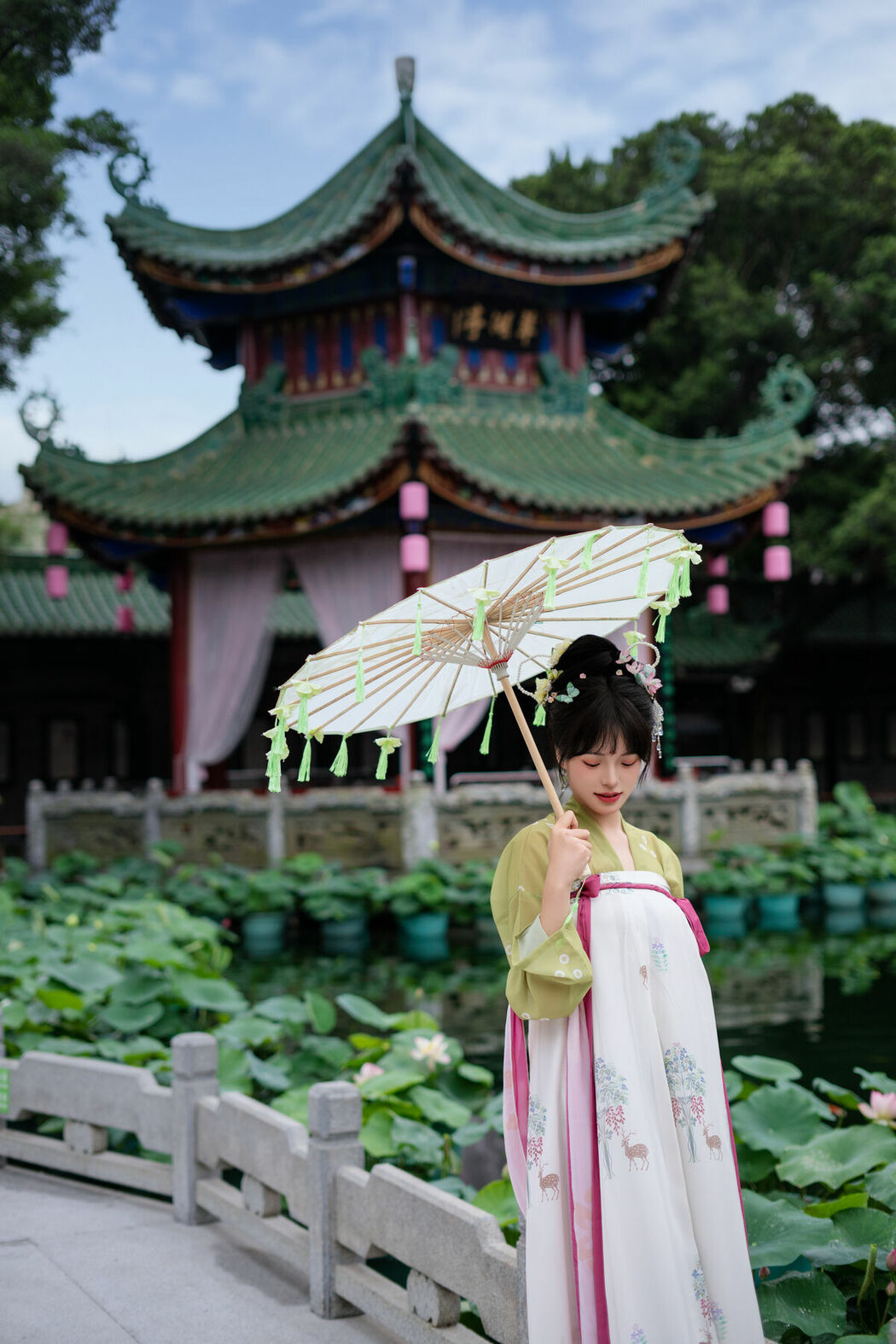 YiTuYu艺图语 Vol.10145 Jia Qi (18P)
