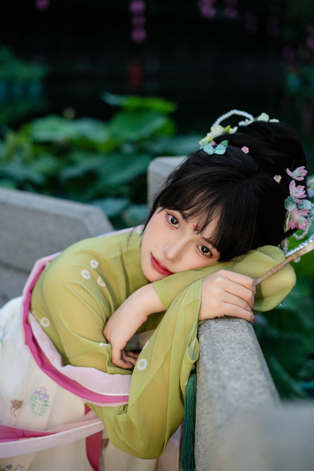 YiTuYu艺图语 Vol.10145 Jia Qi (18P)
