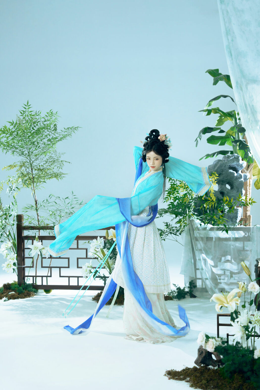 YiTuYu艺图语 Vol.10148 Tao Chi (14P)