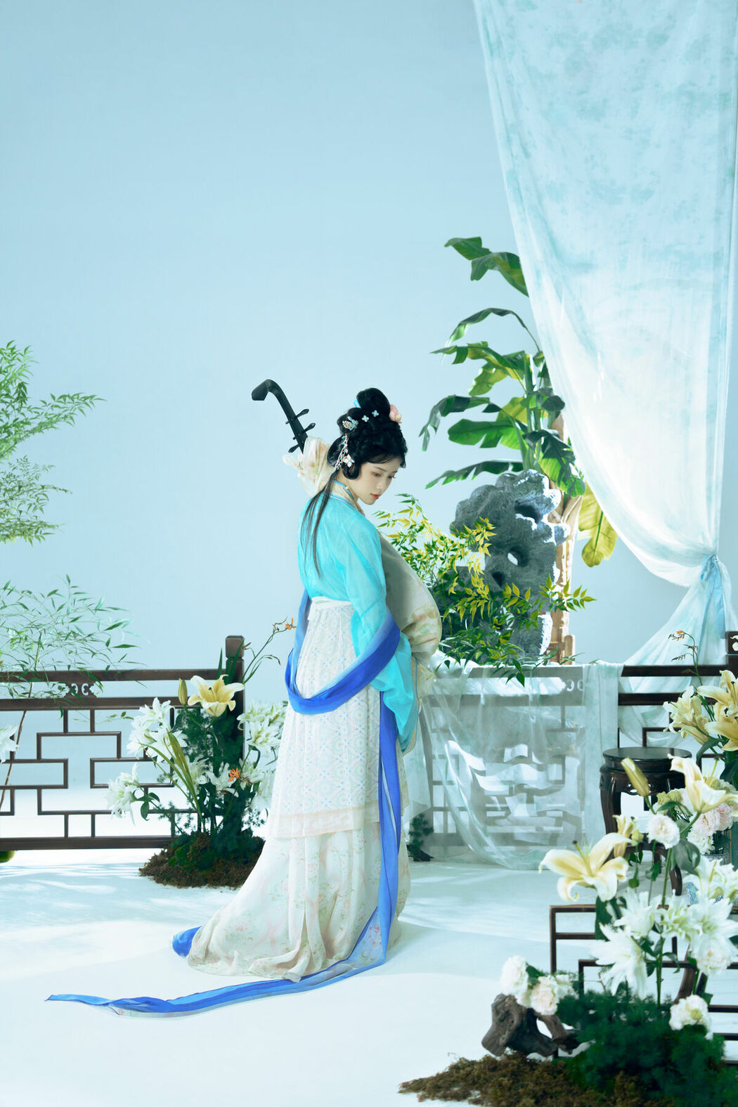 YiTuYu艺图语 Vol.10148 Tao Chi (14P)