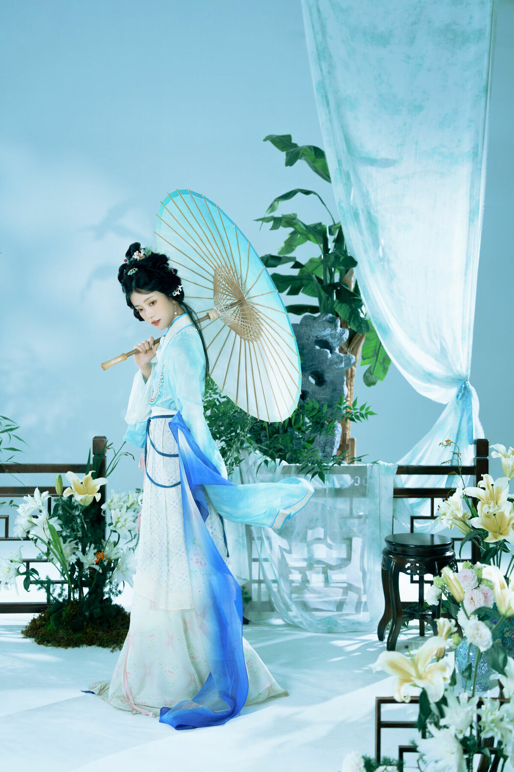 YiTuYu艺图语 Vol.10148 Tao Chi (14P)