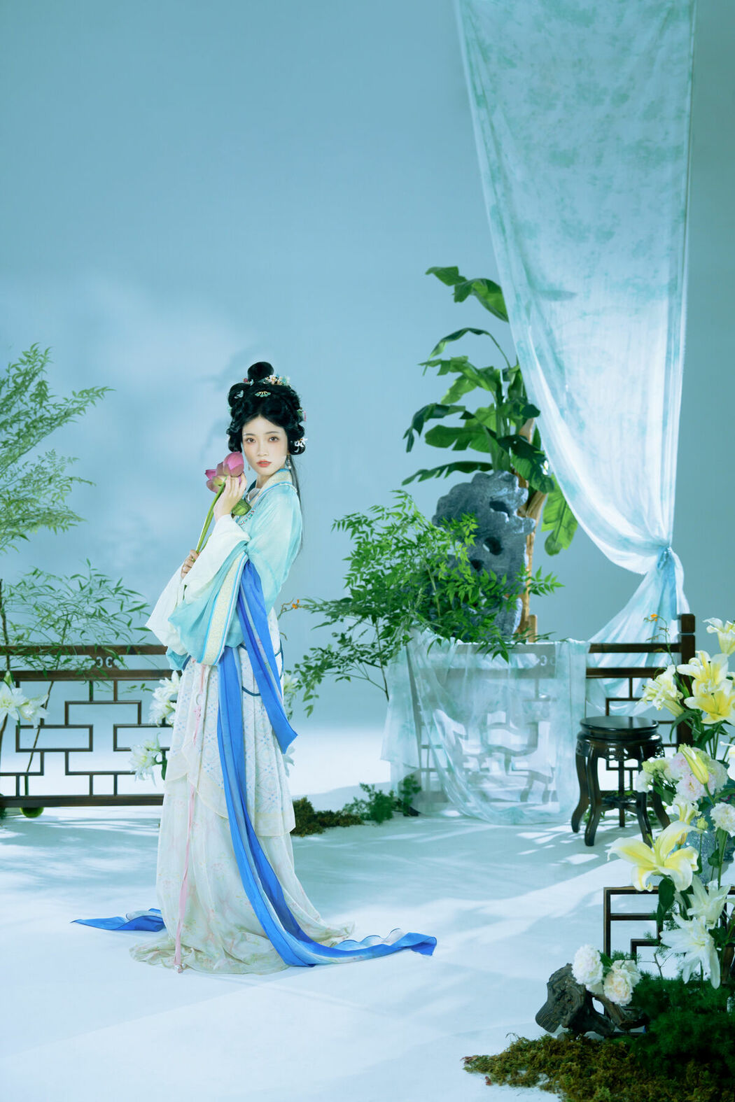 YiTuYu艺图语 Vol.10148 Tao Chi (14P)