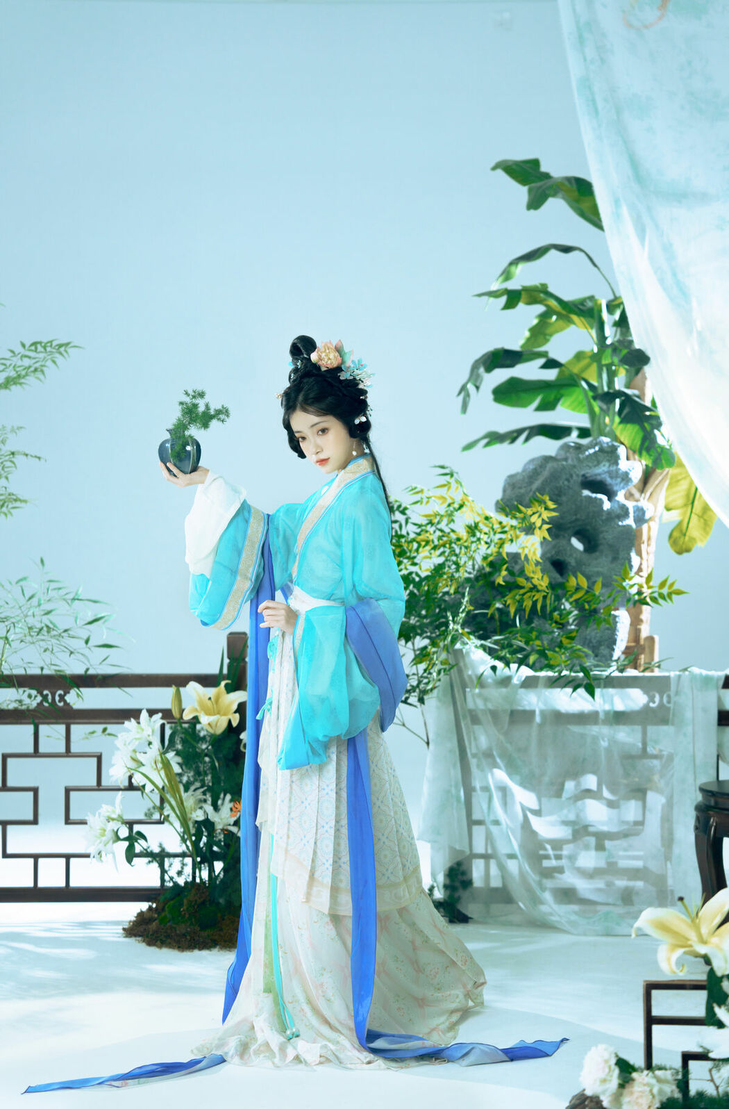 YiTuYu艺图语 Vol.10148 Tao Chi (14P)