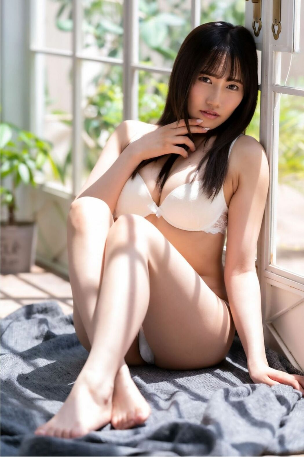 JP Amiri Saito 斎藤あみり – Prestige Pose Massage Part01 (29P)