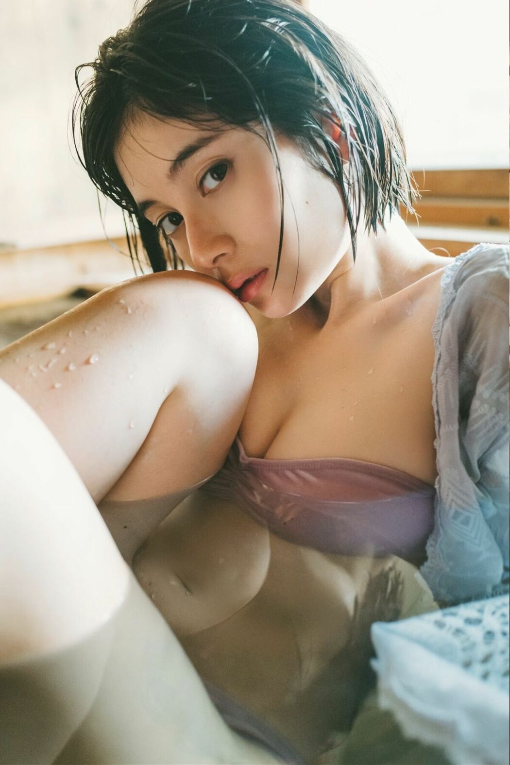 JP Sakurako Okubo 大久保桜子 – 射抜くように美しい SPA グラビアン魂デジタル写真集 (47P)