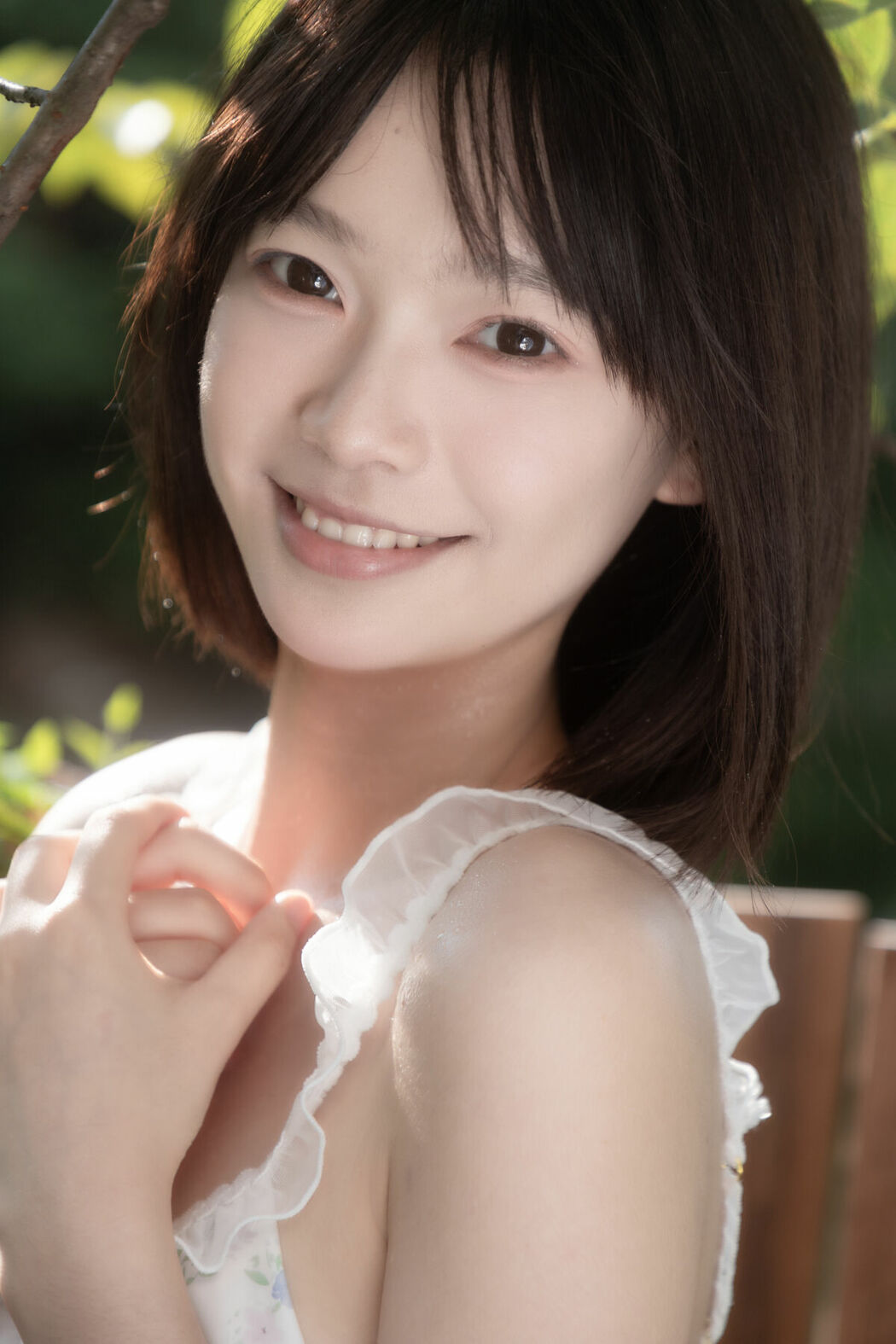 YiTuYu艺图语 Vol.10153 Yao Yao Zi Jiang (24P)