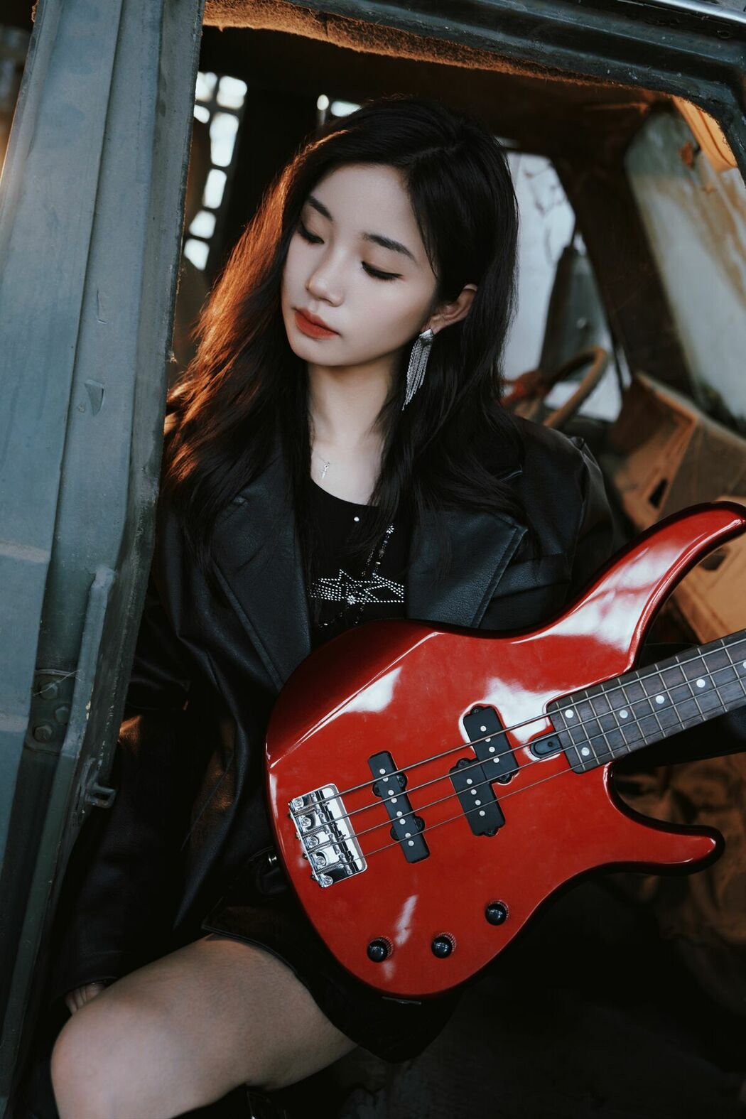 YiTuYu艺图语 Vol.10154 Tou Ming Yu Yu (16P)