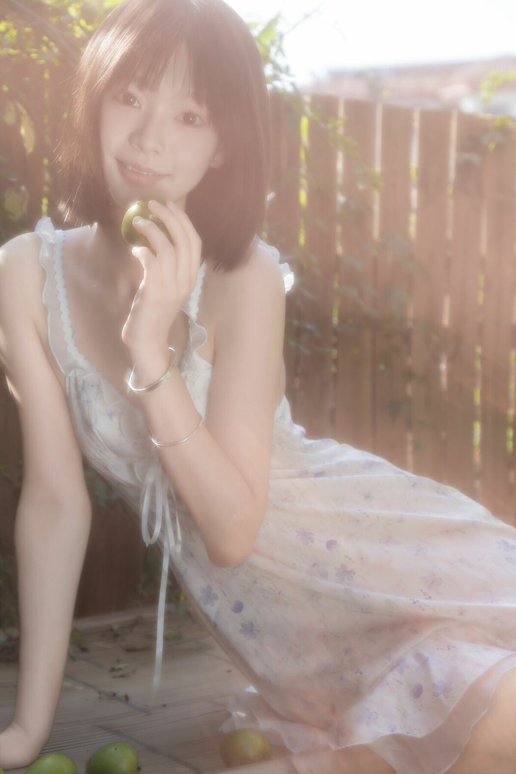 YiTuYu艺图语 Vol.10153 Yao Yao Zi Jiang (24P)