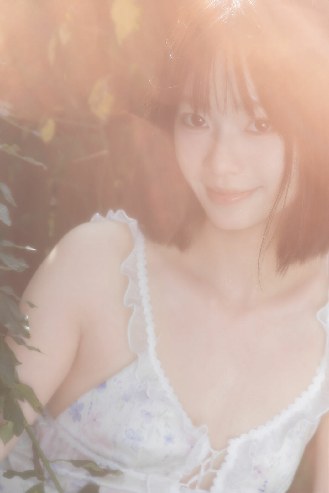YiTuYu艺图语 Vol.10153 Yao Yao Zi Jiang (24P)