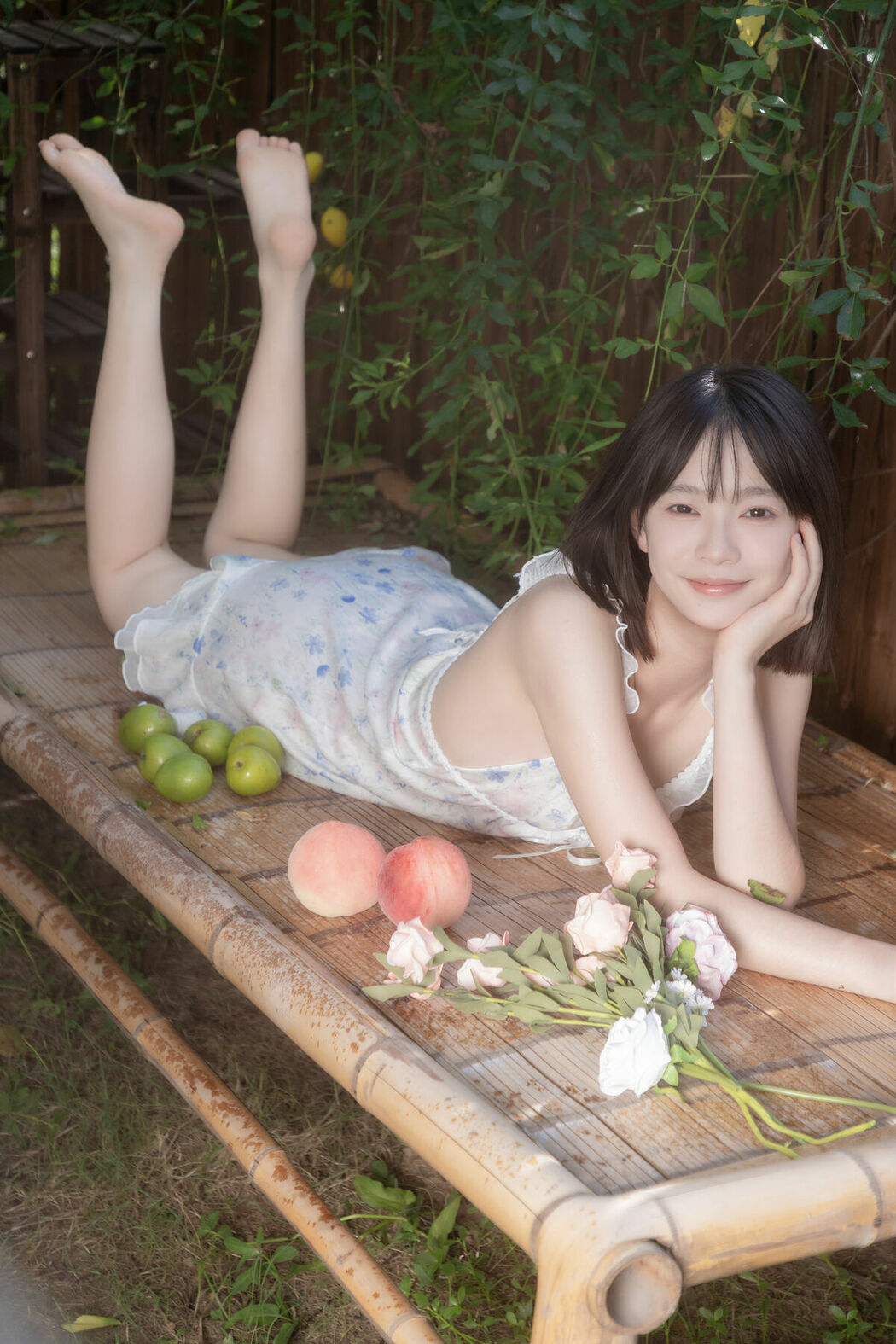 YiTuYu艺图语 Vol.10153 Yao Yao Zi Jiang (24P)