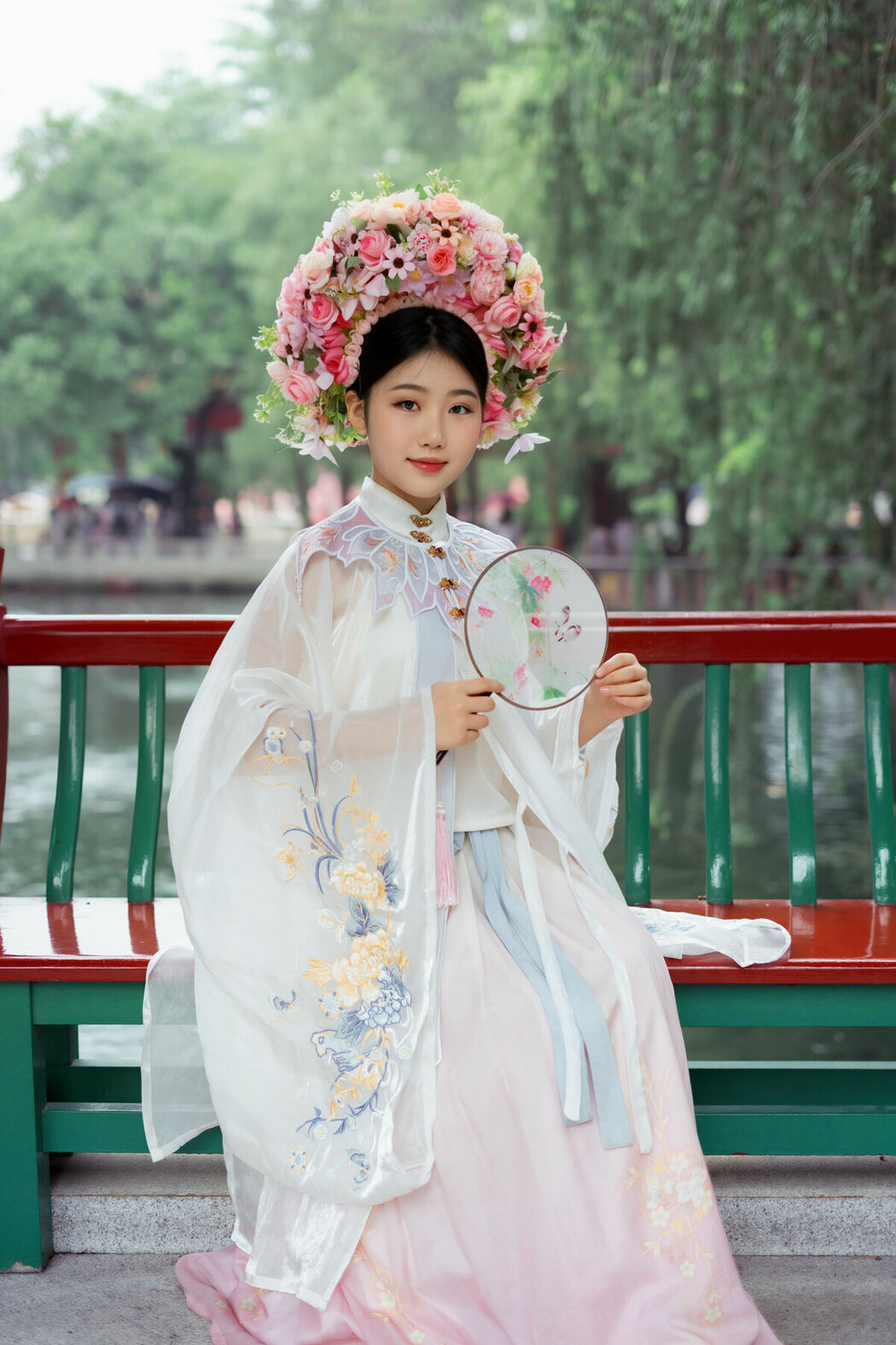 YiTuYu艺图语 Vol.10161 Qi Yu (18P)