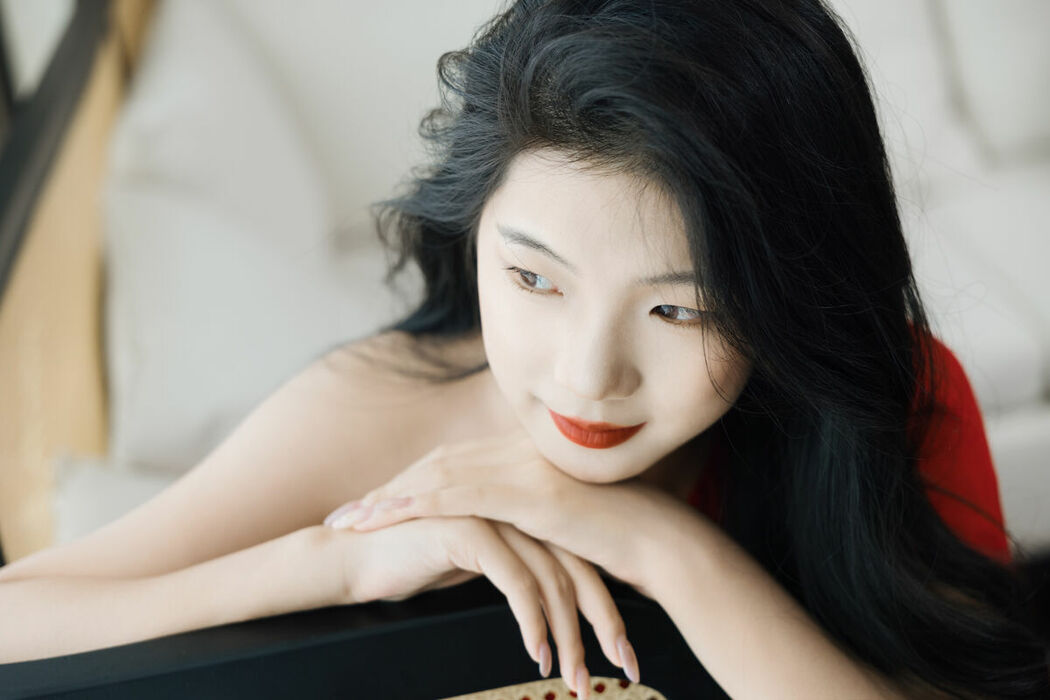 YiTuYu艺图语 Vol.10160 Yi Bei Yang Zhi (27P)